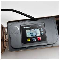 BERKUT Компрессор автомобильный SPEC-19 в кейсе (49 л/мин)