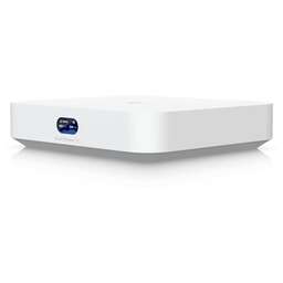 UBIQUITI Маршрутизатор Cloud Gateway Ultra 4 ядра (1,5 ГГц), 4х 1G RJ45, 1х 2.5G RJ45