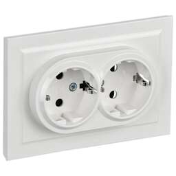 IEK Розетка силов. Brite РС12-3-БрБ BR-R21-16-K01-F 2розет. двойн. скрыт. зазем. IP20 белый (упак.:1шт)